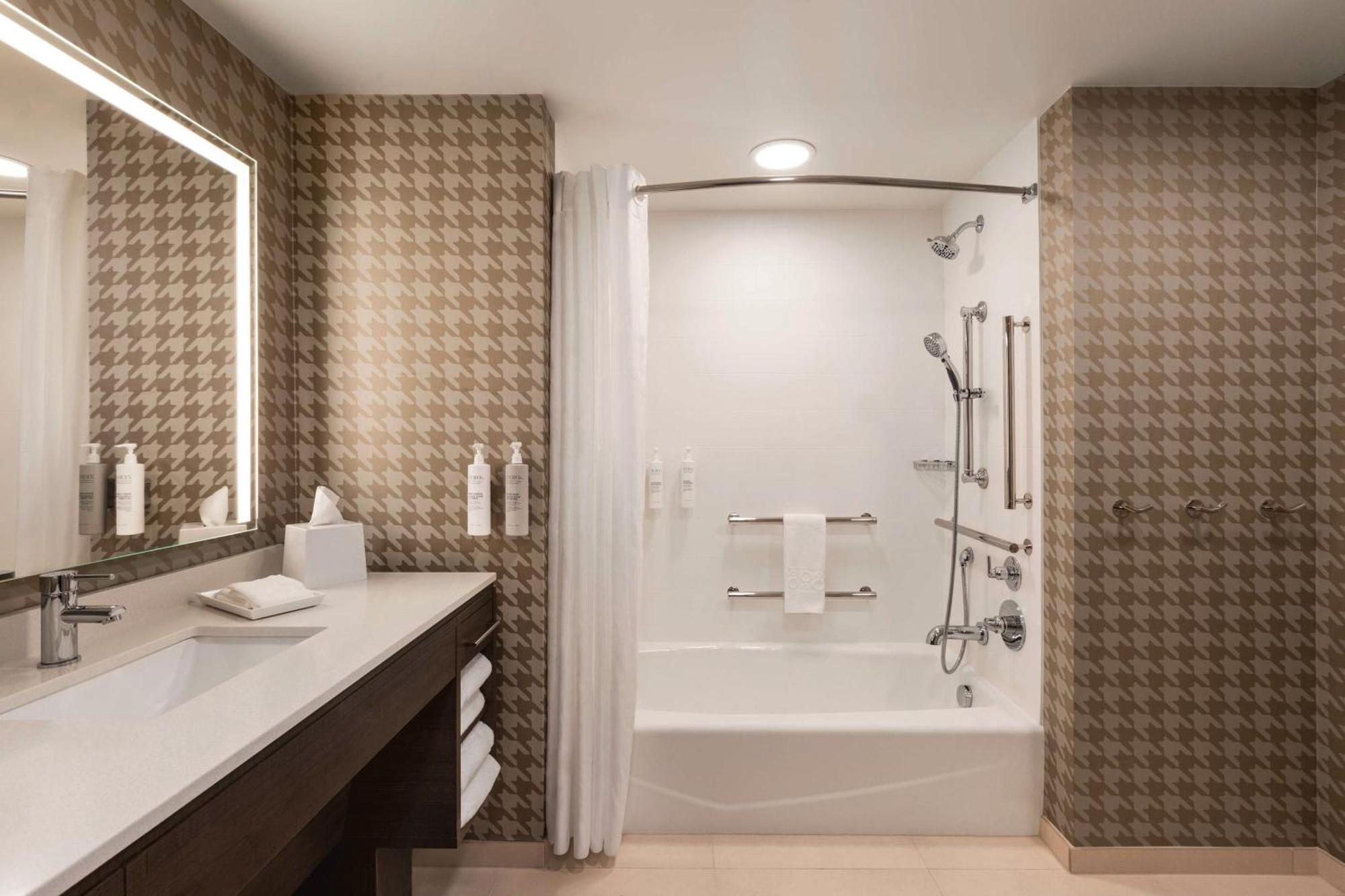 Home2 Suites By Hilton Cheyenne Extérieur photo